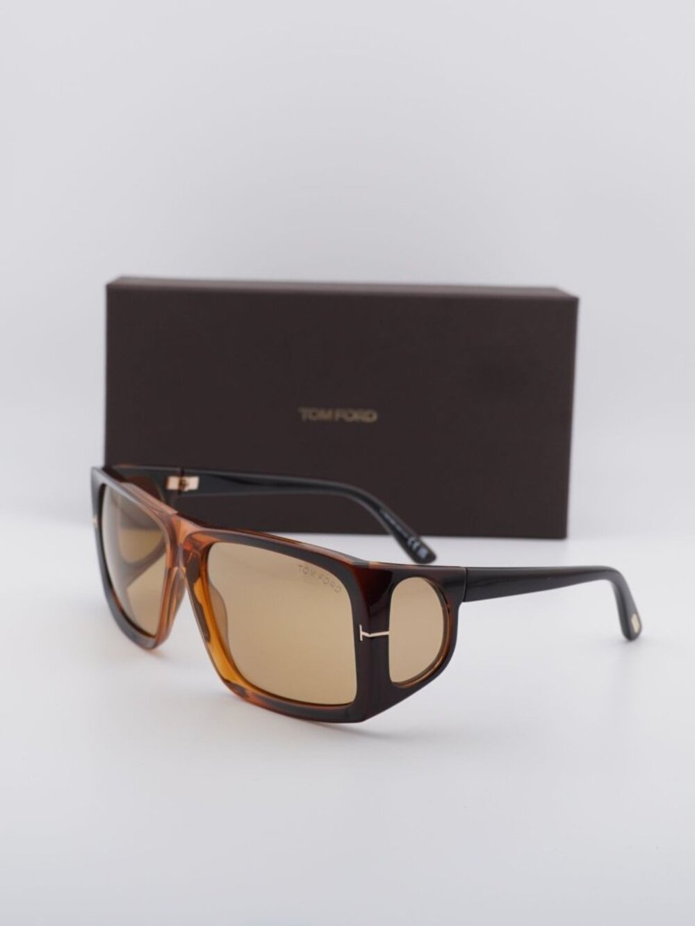 Tom Ford Rizzo FT0730 48E Rectangle Wrap Sunglasses - Brown